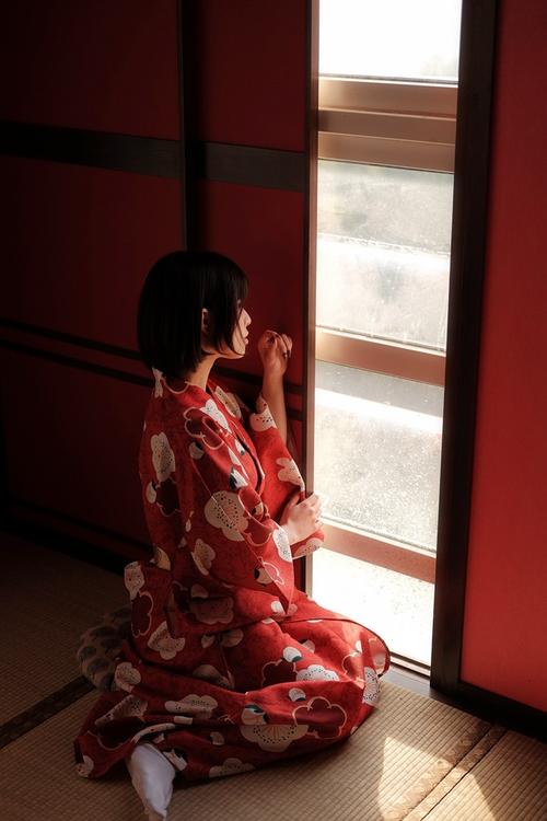 谭晓彤温柔搬家陪伴